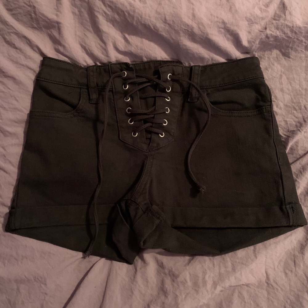 Lace-up Jean Shorts